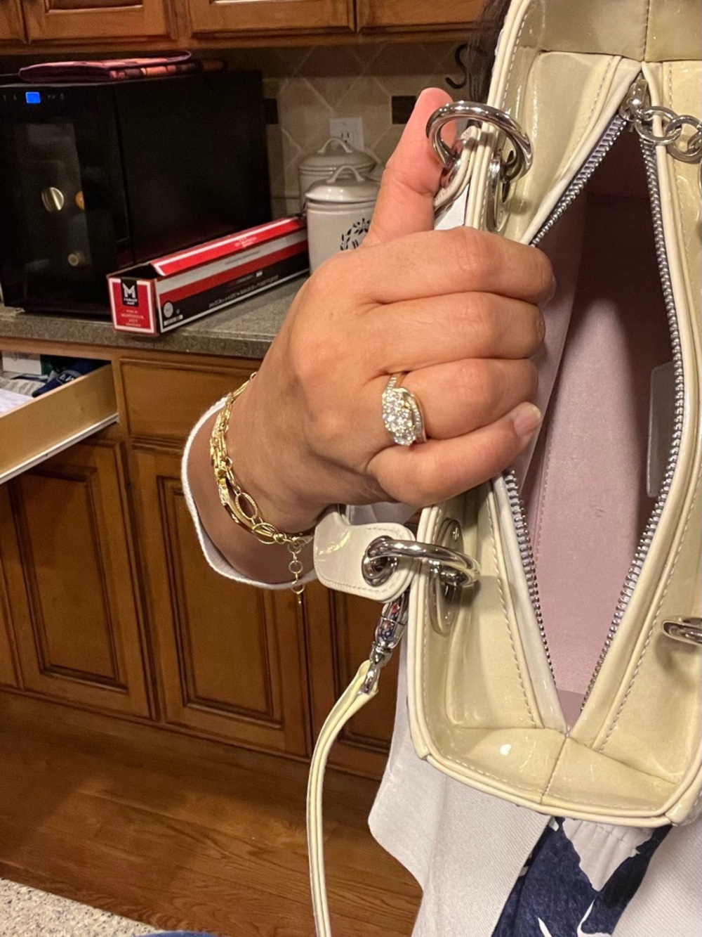 Lady Dior Leather Medium Ombre Patent Cannage satchel Limited Edition - Picture 9 of 11